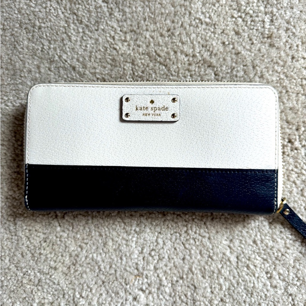 Kate spade zip long wallet navy and cream